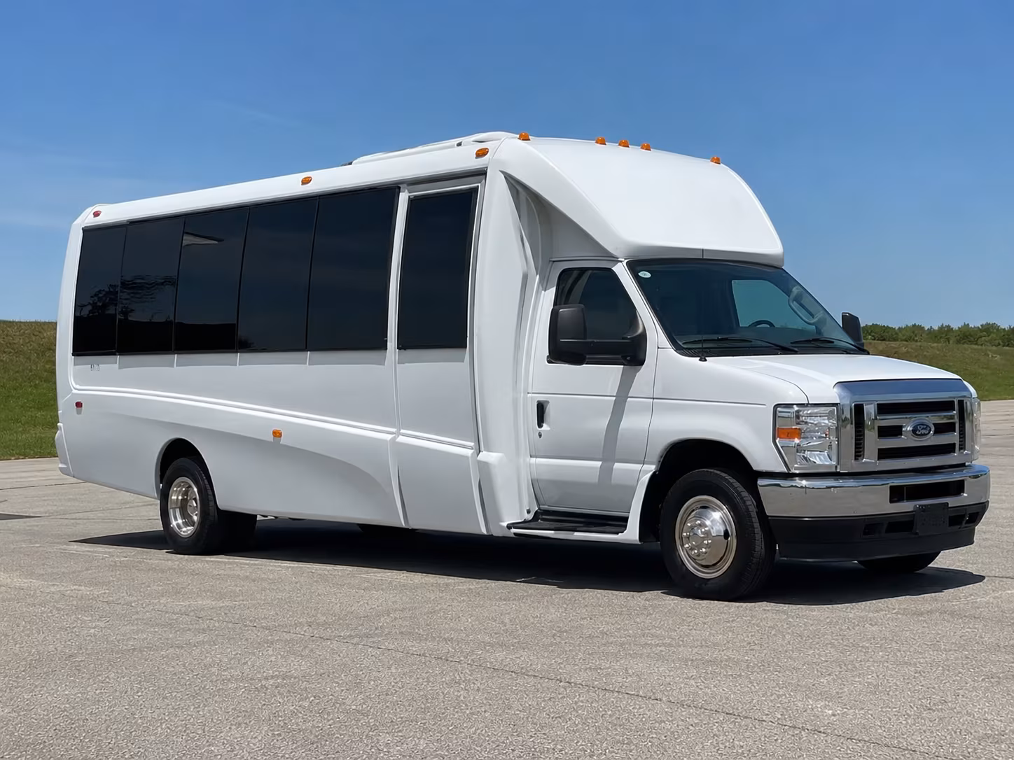 broken arrow holiday party bus rental