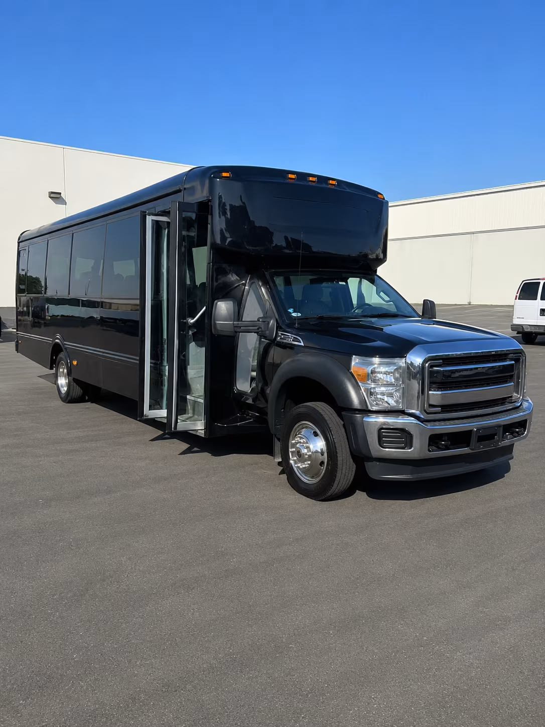 broken arrow prom party bus rental