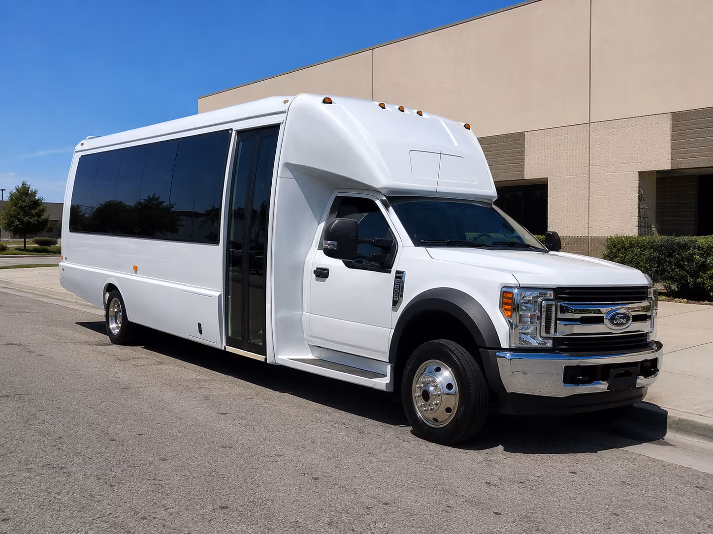 fayetteville corporate charter bus solutions for fayetteville businesses
