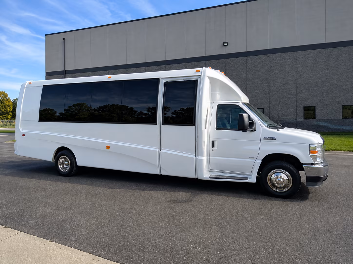 how the distance and duration of your trip affect charter bus rates in broken arrow