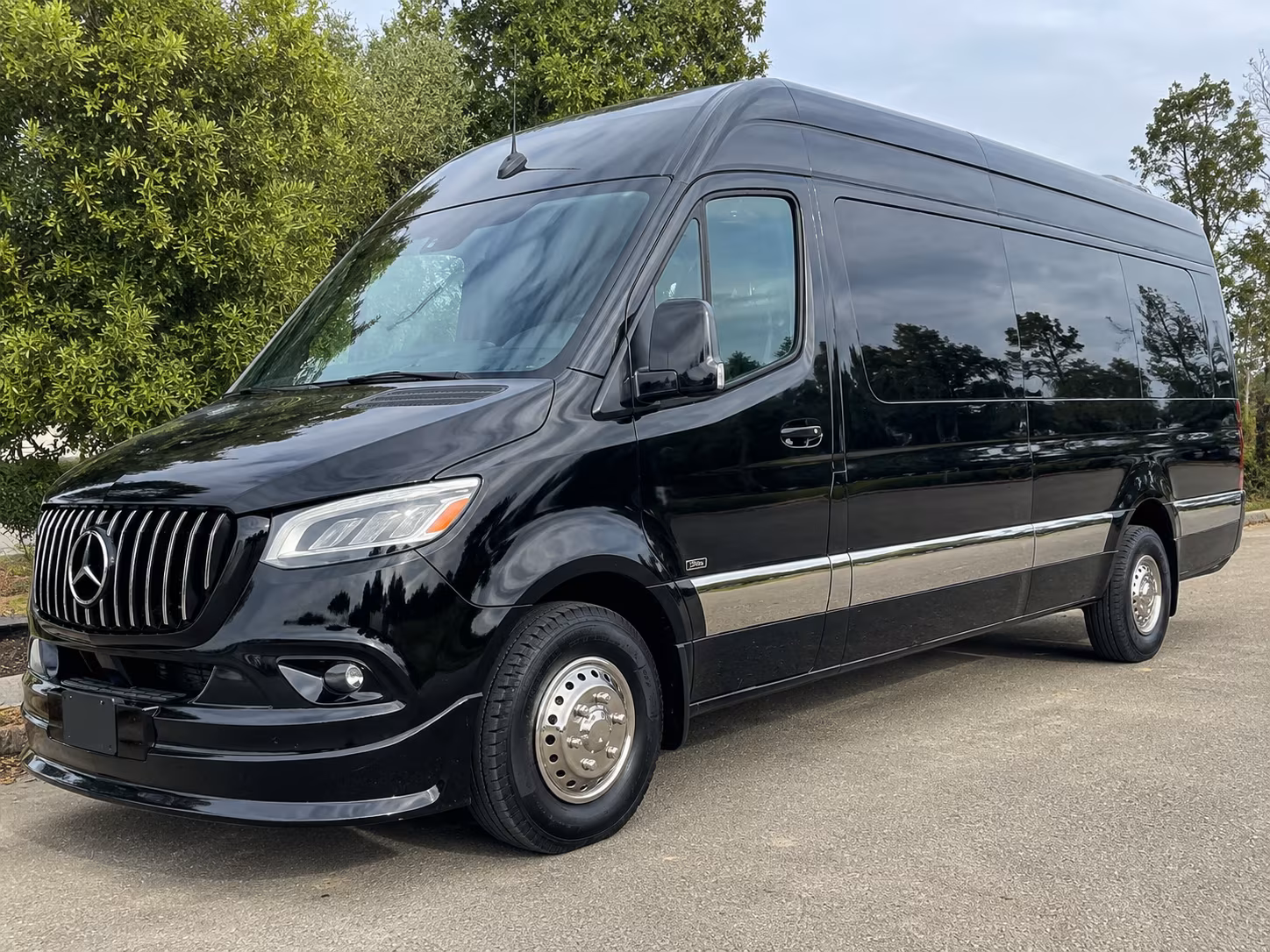 midwest city create a night to remember with midwest city prom bus rentals