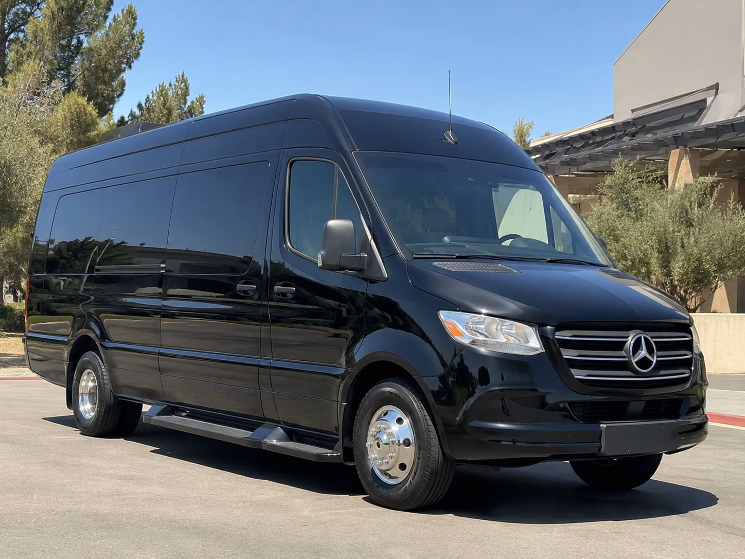 springdale private shuttles for winery pickups and drop offs in springdale